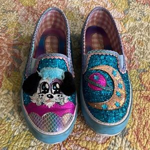 Irregular choice, puppy, dog glitter sneaker